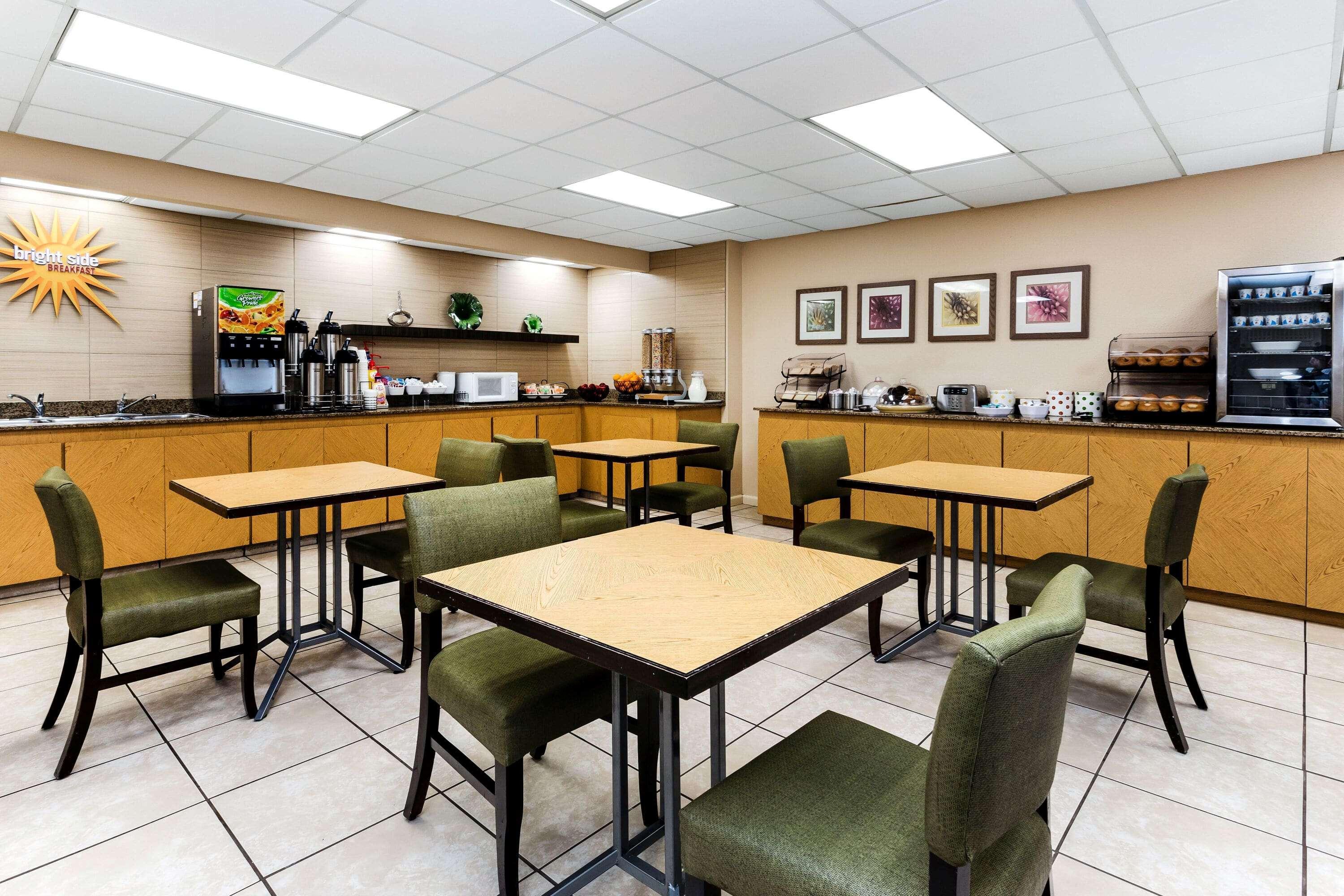 La Quinta By Wyndham St. Pete-Clearwater Airport Hotel Kültér fotó